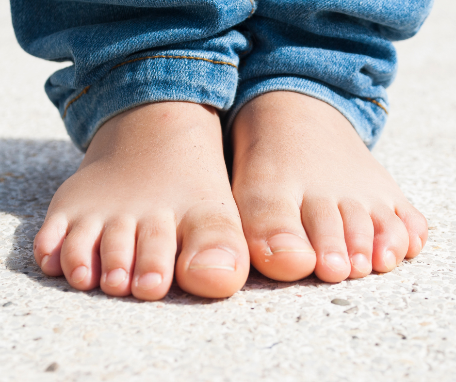 children feet growing pain